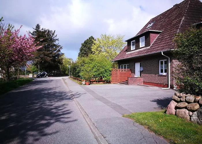 Nadja Casa de Férias *